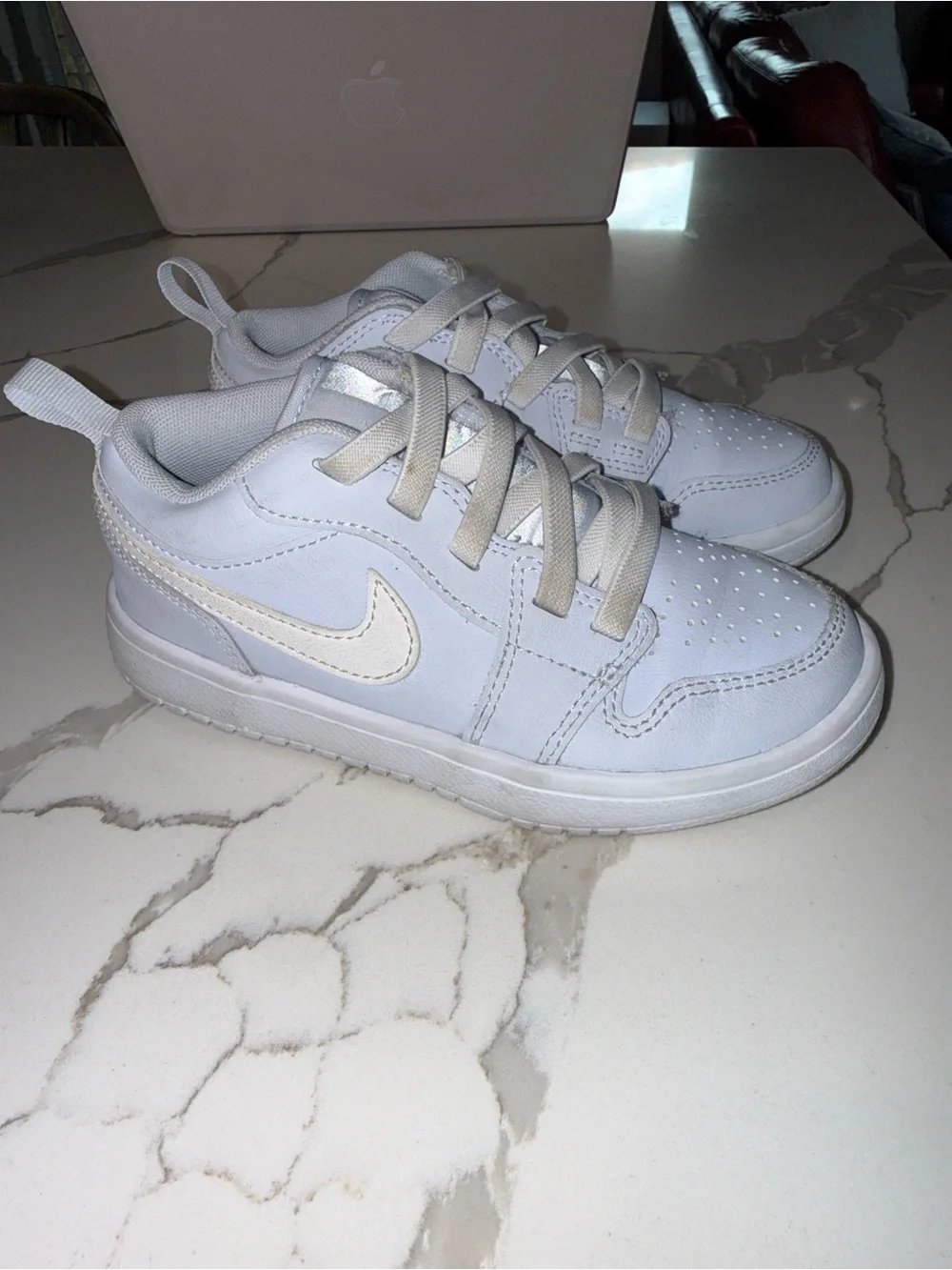 Girls Air Jordan 1 Low Alt